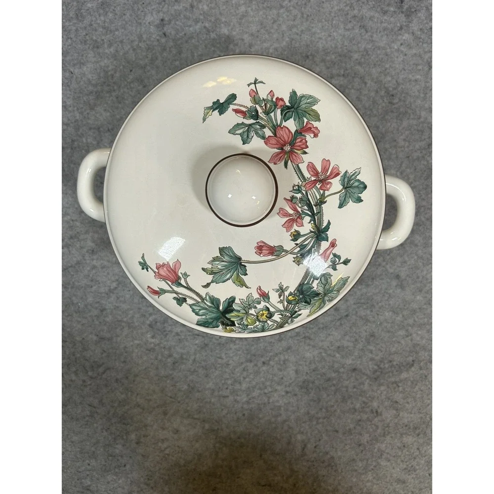 Villeroy & Boch Botanica Round Covered Vegetable Bowl
